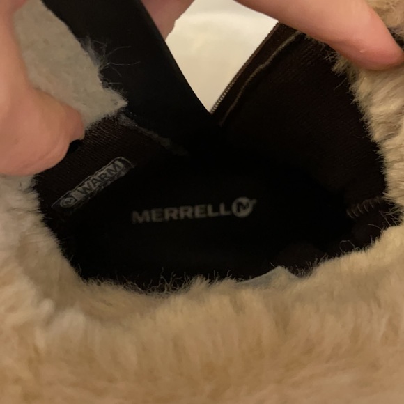 Women’s Merrell Boots size 8.5 worn once - Picture 2 of 4